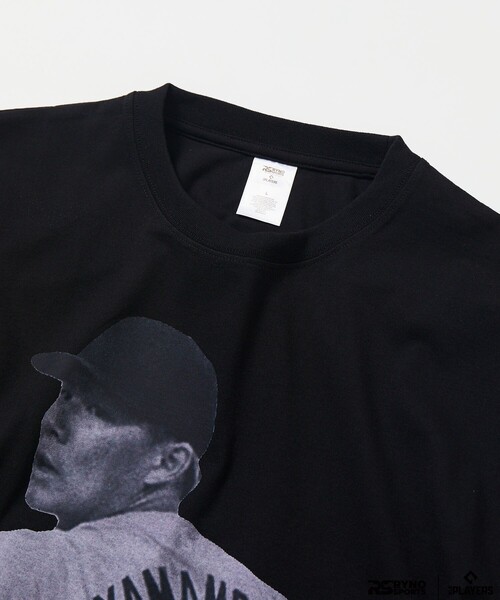 FREAK'S STORE(フリークスストア)の「MLB PLAYERS× RYNO SPORTS ×FREAK’S STORE 別注 【YAMAMOTO】CLOSE UP PHOTO TEE(Tシャツ/カットソー・メンズ・ブラック/ホワイト・ONE SIZE/LARGE/MEDIUM/SMALL)」の3枚目の写真