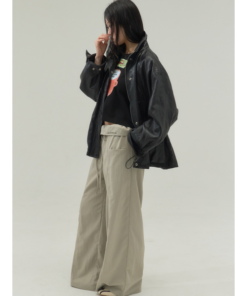 Sorry,Too Much Love(ソーリートゥーマッチラブ)の「Drawstring Waist Faux Leather Field Jacket_Black(ライダースジャケット・レディース・その他・FREE)」の4枚目の写真