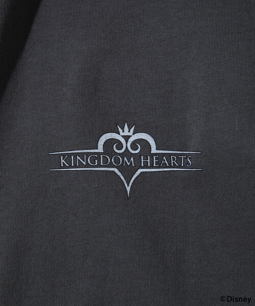 FREAK'S STORE(フリークスストア)の「FREAK’S STORE/フリークスストア KINGDOM HEARTS/SORA/GRAPHIC TEE/ソラ/グラフィックTシャツ(Tシャツ/カットソー・メンズ・ホワイト/ブラック・MEDIUM/LARGE/X-LARGE)」の8枚目の写真