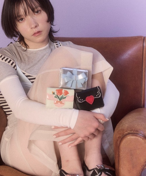 Casselini（キャセリーニ）の「Casselini(キャセリーニ)ギフトモチーフウォレット（財布・レディース・シルバー/ブラック/ミント・FREE）」の4枚目の写真