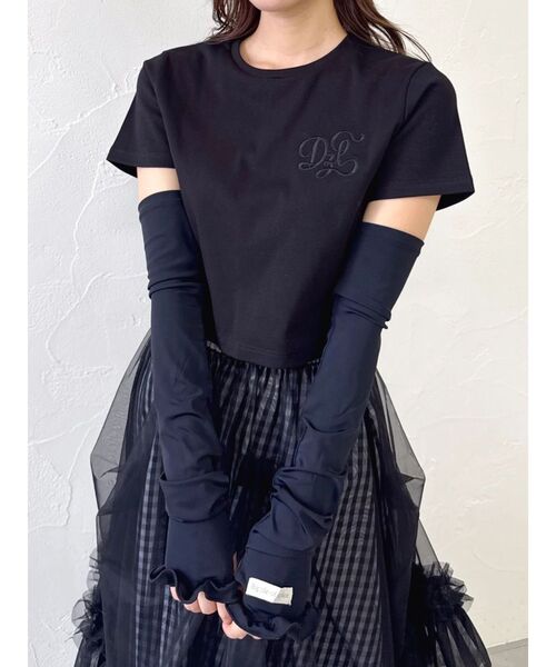 dazzlin(ダズリン)の「【UV】デザインネイムフリルアームカバー(アームカバー・レディース・オフホワイト/ブラック・FREE)」の10枚目の写真