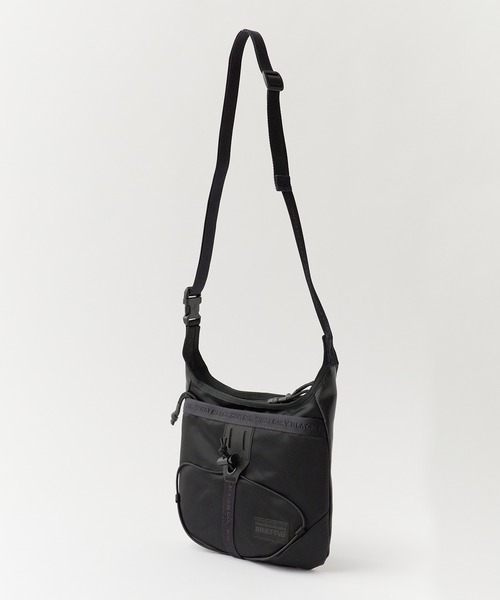 WHITE MOUNTAINEERING(ホワイトマウンテニアリング)の「White Mountaineering/ホワイトマウンテニアリング × BRIEFING/ブリーフィング EVERYDAY SACOCHE ブランドロゴ サコッシュ 2026年春夏(ショルダーバッグ・メンズ・ブラック/ネイビー/グレー・FREE)」の5枚目の写真