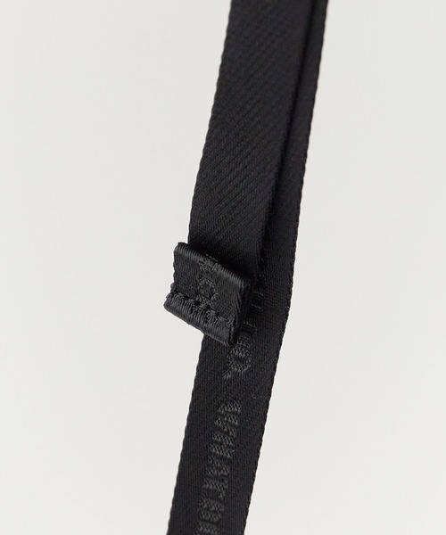 WHITE MOUNTAINEERING(ホワイトマウンテニアリング)の「White Mountaineering/ホワイトマウンテニアリング × BRIEFING/ブリーフィング EVERYDAY SACOCHE ブランドロゴ サコッシュ 2026年春夏(ショルダーバッグ・メンズ・ブラック/ネイビー/グレー・FREE)」の21枚目の写真