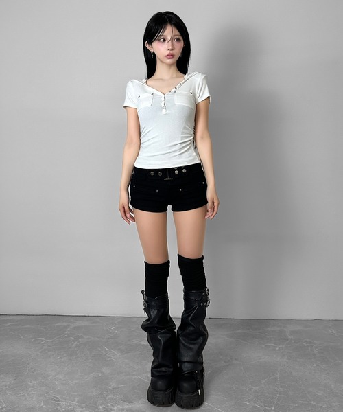 FOLLOWIN(フォロウィン)の「3color/スナップボタンフードTシャツ(Tシャツ/カットソー・レディース・ホワイト/ブラック×ホワイト/ブラック・FREE)」の18枚目の写真