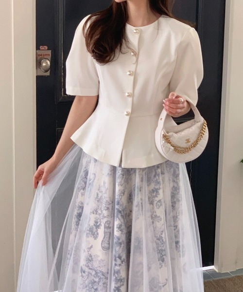 FAVORITO(ファヴォリート)の「クルーネックシングルブレストショートトップス(その他トップス・レディース・ピンク/ホワイト/ブラック・F)」の6枚目の写真