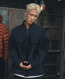 KP LOGO MULTI POCKET STRAP HEAVY FLEECE JACKET - BLACK