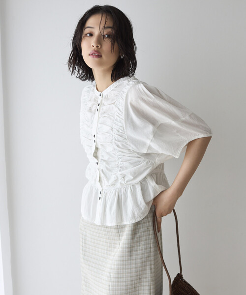 Firsthand(ファーストハンド)の「Firsthand/ファーストハンド シアー シャーリング ボリュームスリーブ ブラウス / 5分袖(シャツ/ブラウス・レディース・ホワイト/サックスブルー/ブラック・FREE)」の11枚目の写真