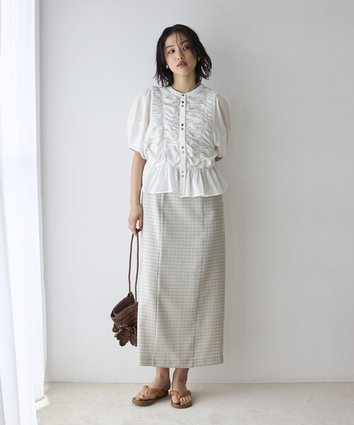 Firsthand(ファーストハンド)の「Firsthand/ファーストハンド シアー シャーリング ボリュームスリーブ ブラウス / 5分袖(シャツ/ブラウス・レディース・ホワイト/サックスブルー/ブラック・FREE)」の19枚目の写真