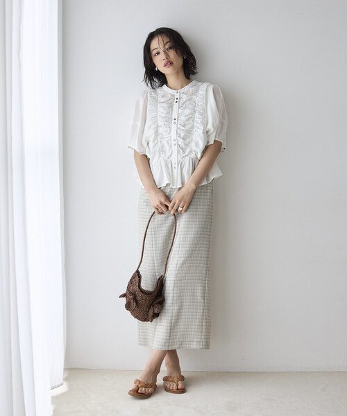 Firsthand(ファーストハンド)の「Firsthand/ファーストハンド シアー シャーリング ボリュームスリーブ ブラウス / 5分袖(シャツ/ブラウス・レディース・ホワイト/サックスブルー/ブラック・FREE)」の21枚目の写真