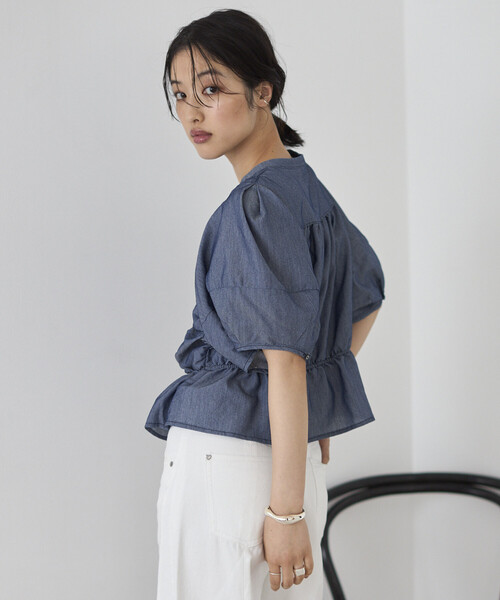 Firsthand(ファーストハンド)の「Firsthand/ファーストハンド シアー シャーリング ボリュームスリーブ ブラウス / 5分袖(シャツ/ブラウス・レディース・ホワイト/サックスブルー/ブラック・FREE)」の18枚目の写真