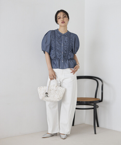 Firsthand(ファーストハンド)の「Firsthand/ファーストハンド シアー シャーリング ボリュームスリーブ ブラウス / 5分袖(シャツ/ブラウス・レディース・ホワイト/サックスブルー/ブラック・FREE)」の22枚目の写真