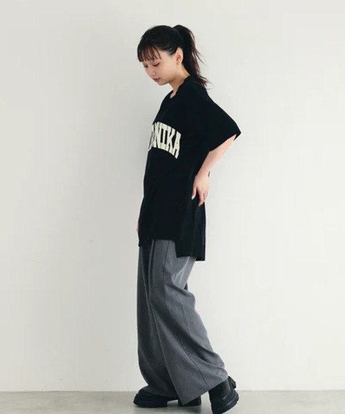 merrylatte(メリーラテ)の「SANTAMONIKA Tシャツ【IROHANI】(Tシャツ/カットソー・レディース・ベージュ/ブラック/ブルー・FREE)」の12枚目の写真