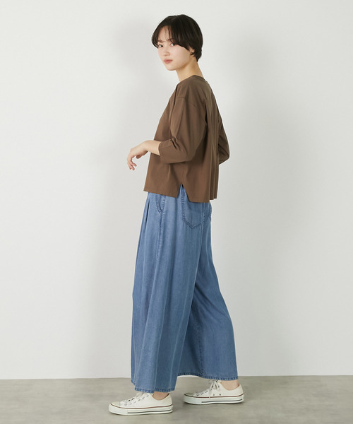 MELROSE claire(メルローズ クレール)の「【パウダーデニムタックワイドパンツ】(その他パンツ・レディース・インディゴブルー/グレー/サックスブルー・3/2)」の8枚目の写真