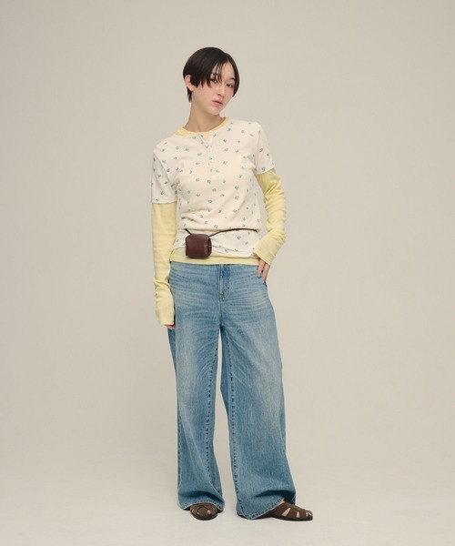 eL(エル)の「【eL】Flower Henley Neck Pullover SS /708163(Tシャツ/カットソー・レディース・ネイビー系1/ホワイト系その他・FREE)」の3枚目の写真