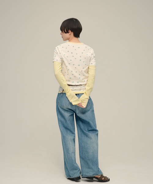 eL(エル)の「【eL】Flower Henley Neck Pullover SS /708163(Tシャツ/カットソー・レディース・ネイビー系1/ホワイト系その他・FREE)」の4枚目の写真