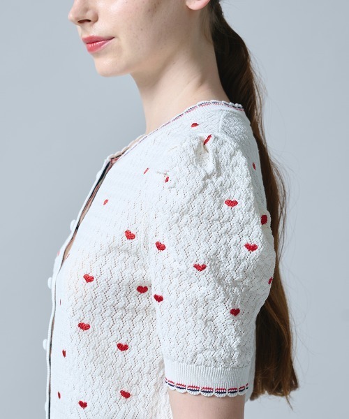 DOUBLE STANDARD CLOTHING(ダブルスタンダードクロージング)の「ハート刺繍パフスリーブサマーニット(ニット/セーター・レディース・ネイビー/オフホワイト・36/38)」の7枚目の写真