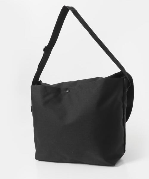 OUTDOOR PRODUCTS(アウトドアプロダクツ)の「OUTDOOR PRODUCTS GOFFS(ショルダーバッグ・メンズ・ブラック・ONE)」の3枚目の写真