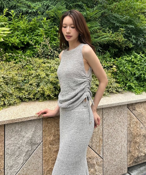 SENEE(セニー)の「shirring soft knit tops(シャーリングソフトニットトップス)(ニット/セーター・レディース・アイボリー/サンドベージュ/ブラック・FREE)」の14枚目の写真