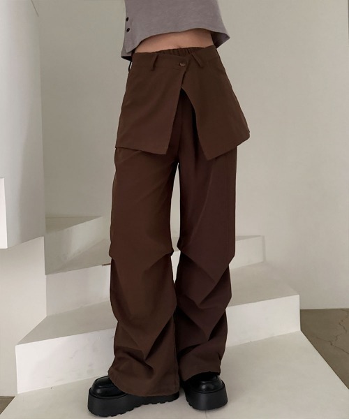 4INT.(フォイント)の「【2ピース】ラップ レイヤード スカート ブーツカット パンツ(その他パンツ・レディース・ブラック/ブラウン/チャコール・FREE)」の3枚目の写真