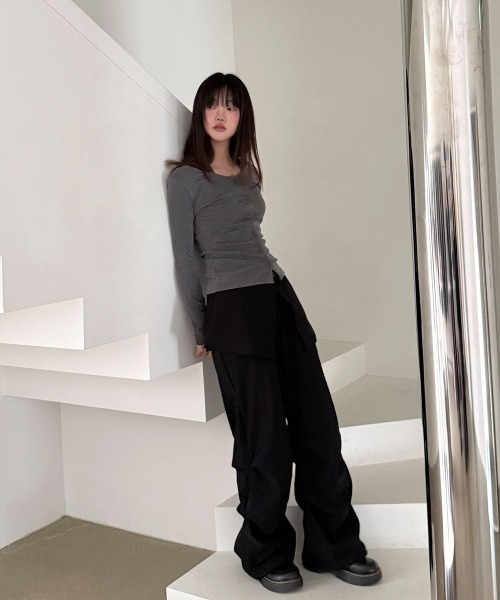 4INT.(フォイント)の「【2ピース】ラップ レイヤード スカート ブーツカット パンツ(その他パンツ・レディース・ブラック/ブラウン/チャコール・FREE)」の15枚目の写真