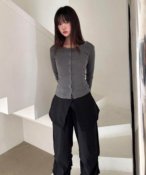 4INT.(フォイント)の「【2ピース】ラップ レイヤード スカート ブーツカット パンツ(その他パンツ・レディース・ブラック/ブラウン/チャコール・FREE)」の13枚目の写真