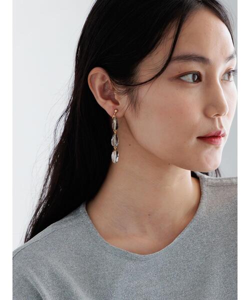 Te chichi(テチチ)の「スウィングイヤリング(ピアス(両耳用)・レディース・ブラウン/グレー・F)」の4枚目の写真