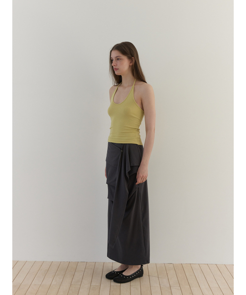 ASURA(アスラ)の「CURVE HALTER SLEEVELESS (MUSTARD)(Tシャツ/カットソー・レディース・その他・OS)」の5枚目の写真
