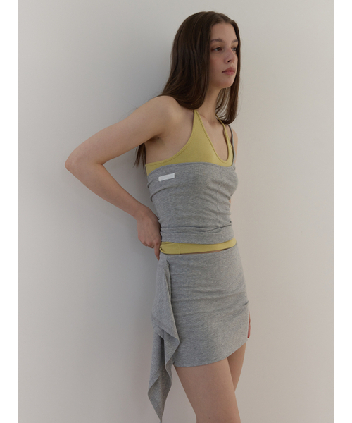 ASURA(アスラ)の「CURVE HALTER SLEEVELESS (MUSTARD)(Tシャツ/カットソー・レディース・その他・OS)」の11枚目の写真
