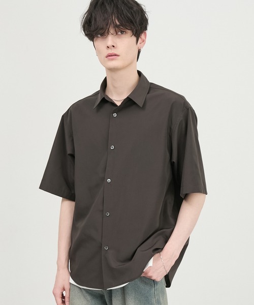 CIYOT(シヨウト)の「【CIYOT】ハイコンフォート ブロード 半袖シャツ <形態安定・吸水速乾>(シャツ/ブラウス・メンズ・ブルー/ホワイト/ブラウン系/チャコールグレー/グレイッシュブルー・M/S/L)」の4枚目の写真