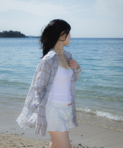 ROSEFRANTZ（ロゼフランツ）の「See-through Check Overfit Shirt [Sky Blue]（シャツ/ブラウス・レディース・スカイブルー・OS）」の6枚目の写真