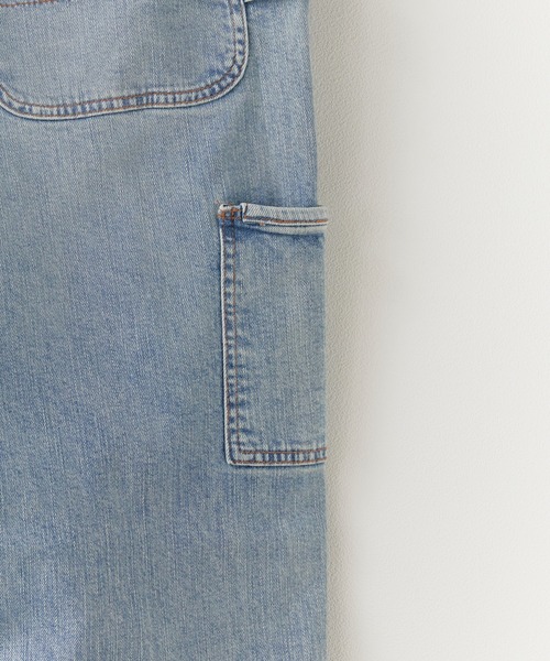 GUESS JEANS（ゲスジーンズ）の「GUESS JEANS/ゲスジーンズ G19 Carpenter Pant 2026年 夏 夏服 秋服（デニムパンツ・メンズ・ブルー・34/32/30）」の20枚目の写真
