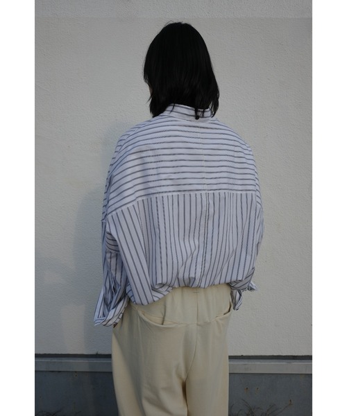 SHINYAKOZUKA(シンヤコヅカ)の「UPCYCLED GIANT SHIRT(シャツ/ブラウス・メンズ・ストライプ・X-SMALL/SMALL/MEDIUM)」の4枚目の写真