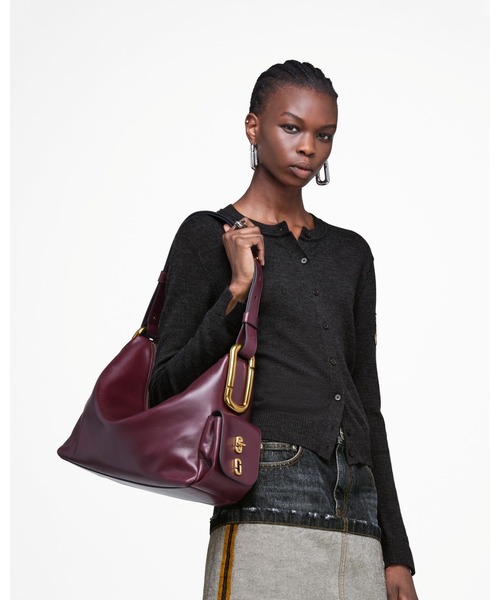 MARC JACOBS（マークジェイコブス）の「【NEW】SCENE LARGE SHOULDER BAG/シーン ラージ ショルダー バッグ（ショルダーバッグ・レディース・ベージュ系/ワインレッド/ブラック/ホワイト系・ONE SIZE）」の20枚目の写真