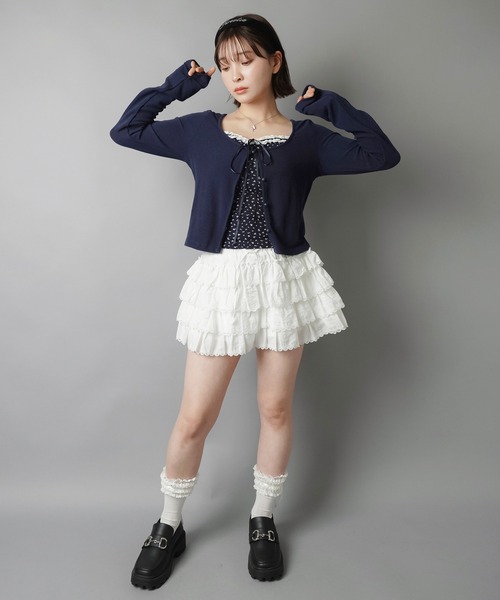 SPINNS(スピンズ)の「【セットアイテム】長袖カーディガン+小花柄キャミソールセット/フライス(カーディガン/ボレロ・レディース・チャコール/ネイビー・ONESIZE)」の7枚目の写真
