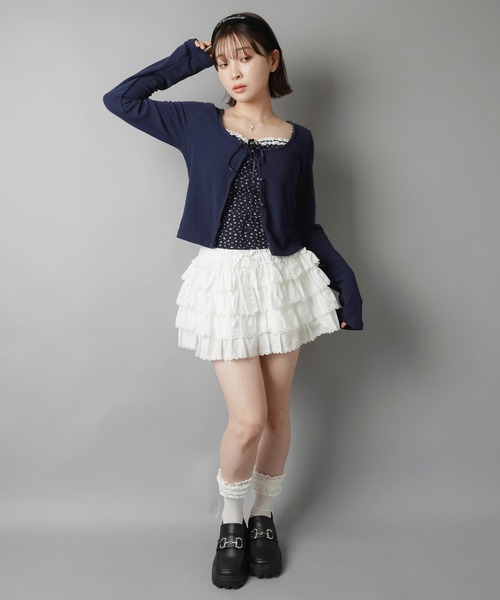 SPINNS(スピンズ)の「【セットアイテム】長袖カーディガン+小花柄キャミソールセット/フライス(カーディガン/ボレロ・レディース・チャコール/ネイビー・ONESIZE)」の10枚目の写真