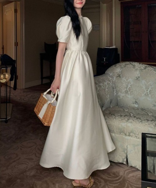 YUGA(ユーガ)の「YUGA_YGMC Korean-style Pearl neck party dress(ドレス・レディース・オフホワイト・S/M)」の8枚目の写真