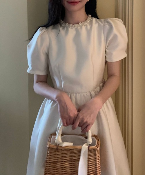 YUGA(ユーガ)の「YUGA_YGMC Korean-style Pearl neck party dress(ドレス・レディース・オフホワイト・S/M)」の12枚目の写真
