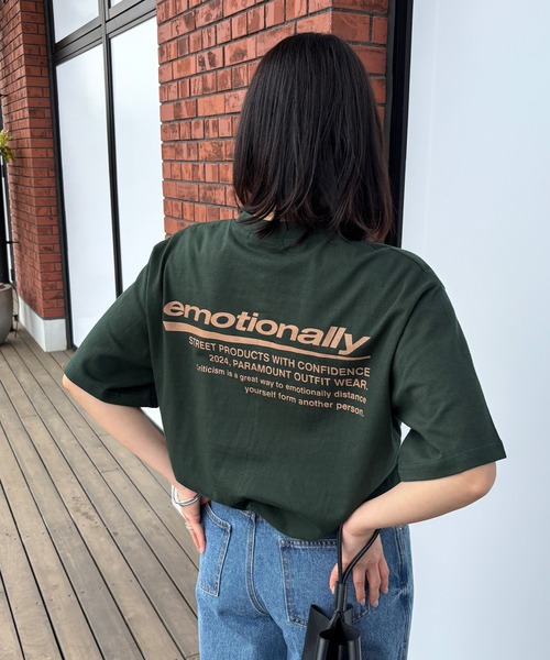 ISOOK（アイスー）の「【ISOOK / アイスー】オーバーサイズバックロゴTシャツ / プリントT 半袖 グラフィック 配色 バイカラー ビッグシルエット ルーズ メンズライク ノームコア ZOZOTOWN限定（Tシャツ/カットソー・レディース・グリーン/ネイビー/グレー・FREE）」の8枚目の写真