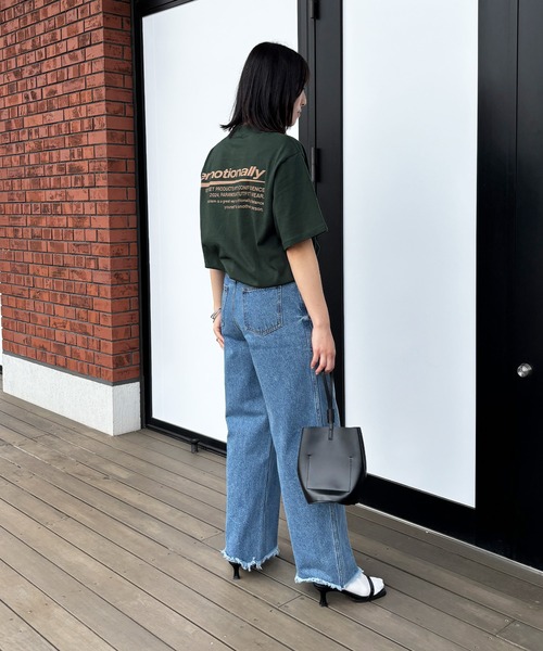 ISOOK（アイスー）の「【ISOOK / アイスー】オーバーサイズバックロゴTシャツ / プリントT 半袖 グラフィック 配色 バイカラー ビッグシルエット ルーズ メンズライク ノームコア ZOZOTOWN限定（Tシャツ/カットソー・レディース・グリーン/ネイビー/グレー・FREE）」の21枚目の写真