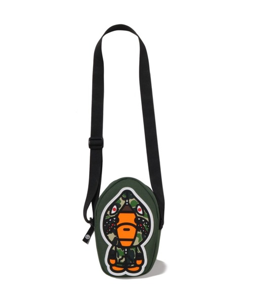 A BATHING APE(アベイシングエイプ)の「ABC CAMO MILO SHARK SHOULDER BAG(ショルダーバッグ・キッズ・グリーン・FREE)」の1枚目の写真