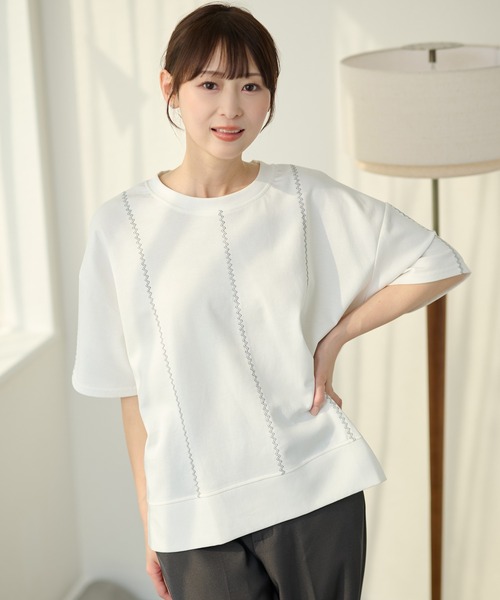 DAYRA(デイラ)の「ジグザグ ステッチ ゆる 半袖 トップス(Tシャツ/カットソー・レディース・グリーン/ホワイト/ブラック・FREE)」の14枚目の写真