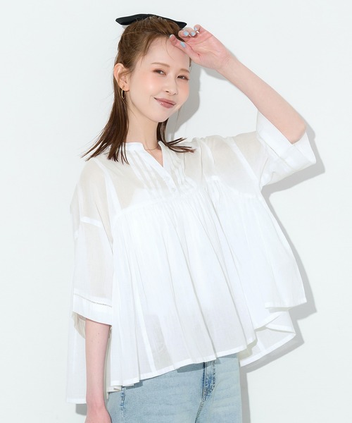 coca(coca)(コカ)の「キャンブリックフレアブラウス(シャツ/ブラウス・レディース・ホワイト/ブルー・L/M)」の1枚目の写真