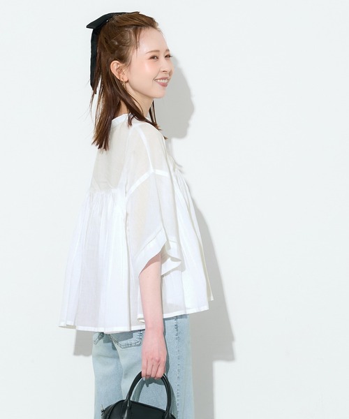 coca(coca)(コカ)の「キャンブリックフレアブラウス(シャツ/ブラウス・レディース・ホワイト/ブルー・L/M)」の7枚目の写真