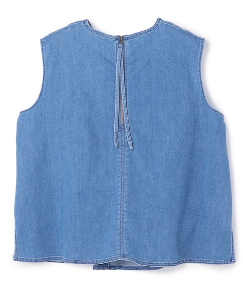 UNFILO(アンフィーロ)の「【野呂佳代さん着用】UNFILO DENIM light ノースリーブブラウス(シャツ/ブラウス・レディース・ネイビー系/サックスブルー系/ベージュ系・SMALL/MEDIUM)」の13枚目の写真