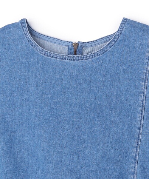 UNFILO(アンフィーロ)の「【野呂佳代さん着用】UNFILO DENIM light ノースリーブブラウス(シャツ/ブラウス・レディース・ネイビー系/サックスブルー系/ベージュ系・SMALL/MEDIUM)」の14枚目の写真