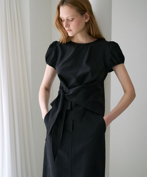 DEHEVE（デヘヴェ）の「Wrap Drape Blouse [Black]（シャツ/ブラウス・レディース・ブラック・SMALL/MEDIUM）」の3枚目の写真
