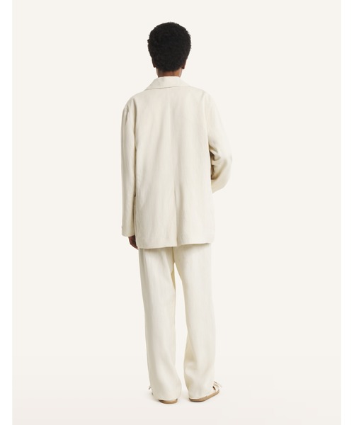 Maison Kitsune(メゾンキツネ)の「TAILORED JACKET(テーラードジャケット・レディース・アイボリー・38/36/34)」の5枚目の写真