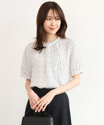 MK MICHEL KLEIN（エムケーミッシェルクラン）の「[洗える]幾何柄ボウタイ風ブラウス（シャツ/ブラウス）」