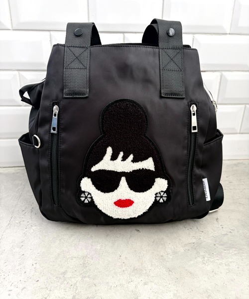 HAPPY FACE（ハッピーフェイス）の「エマ相良刺繍１０ポケリュック　ＢＫ（バックパック/リュック・レディース・ブラック・ONE SIZE）」の13枚目の写真