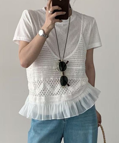 DAY CLOSET（デイ クローゼット）の「【セットアップ】楊柳透かし編みキャミニット+半袖ラウンドTシャツ アンサンブル 2点セット レディース（アンサンブル・レディース・ホワイト/ブラック・FREE）」の2枚目の写真